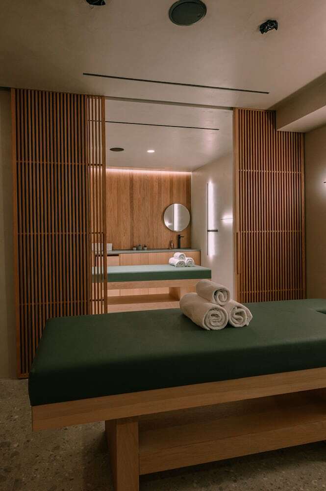 Hotel Aks Minoa Palace