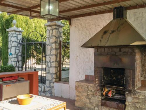 Seven-bedroom Holiday Home In Carcabuey