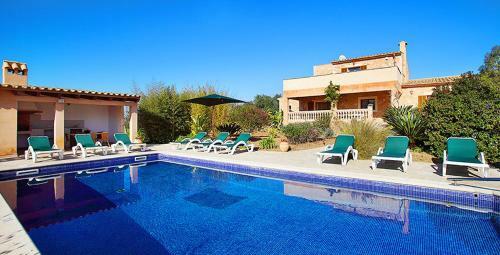 Cas Concos Villa Sleeps 10 Pool Air Con Wifi