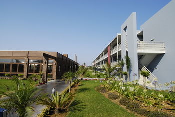Hotel Blue Lagoon Resort