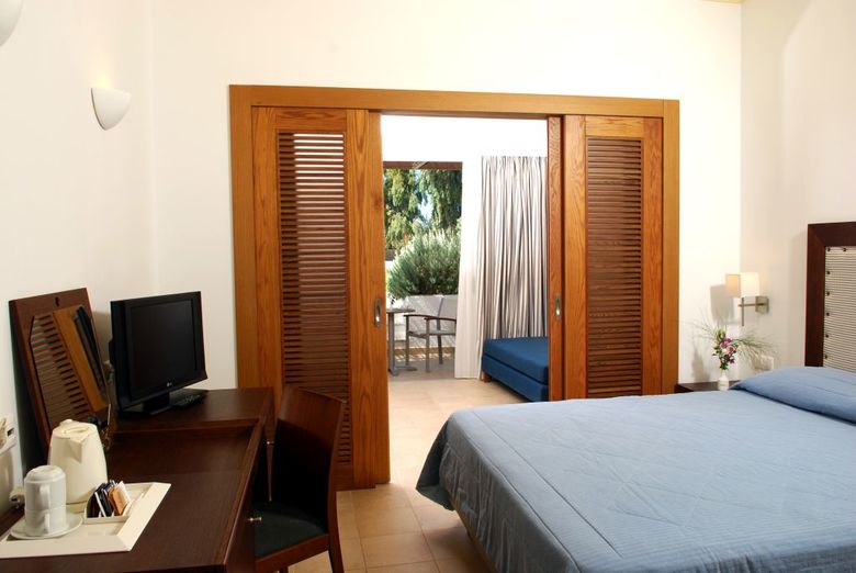 Hotel Lakitira Resort And Village
