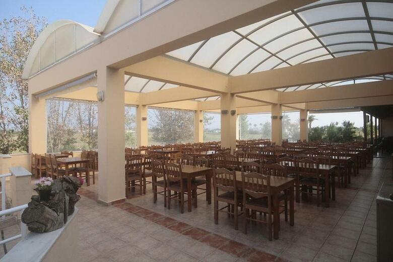 Hotel Roselands