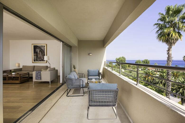 Hotel Kassandra Palace