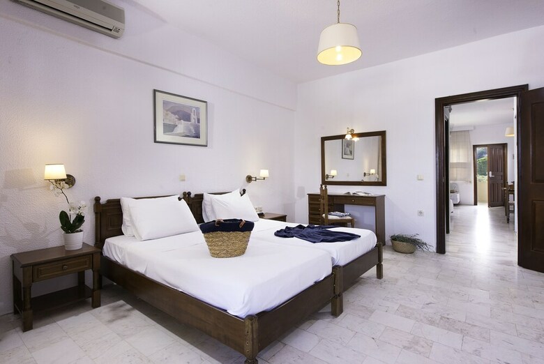 Hotel Kassandra Palace