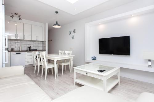 Corralejo Main Street Apartment IV - Casa Curro