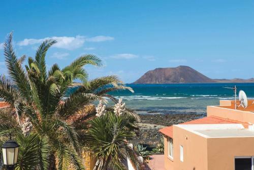 Corralejo Villa Sleeps 5 Wifi