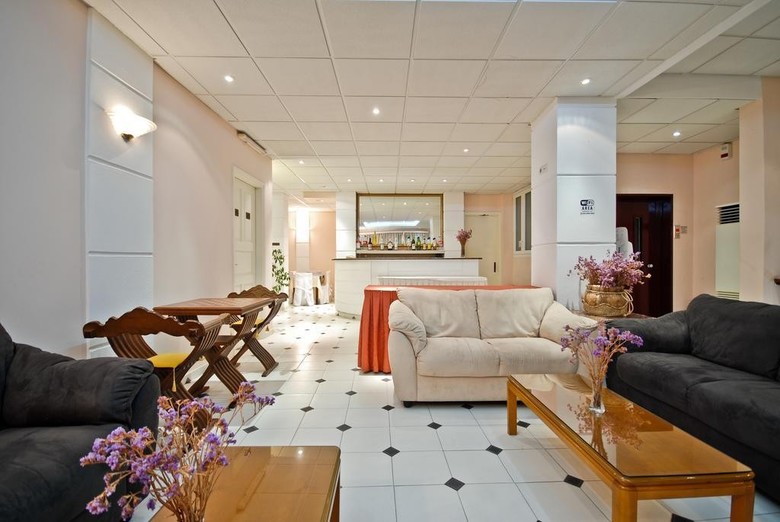 Hotel Coronis