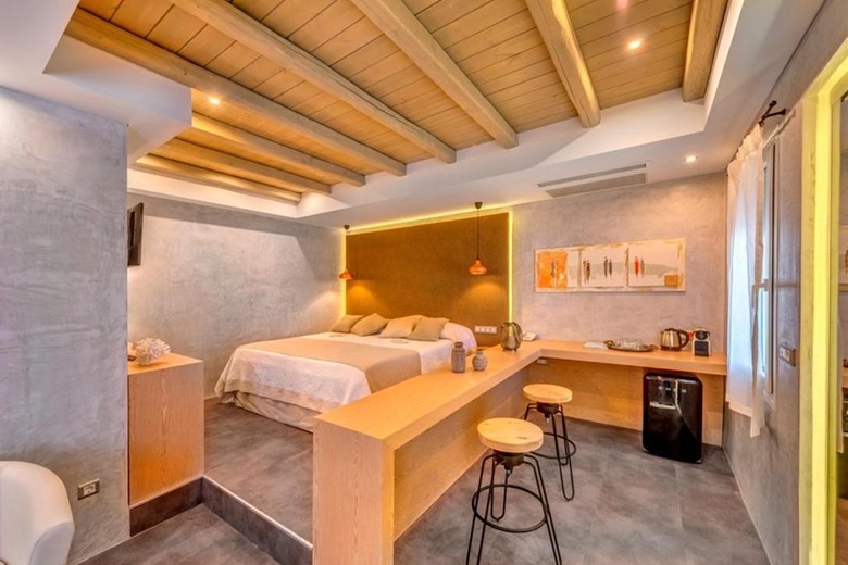 Hotel Nissaki Beach