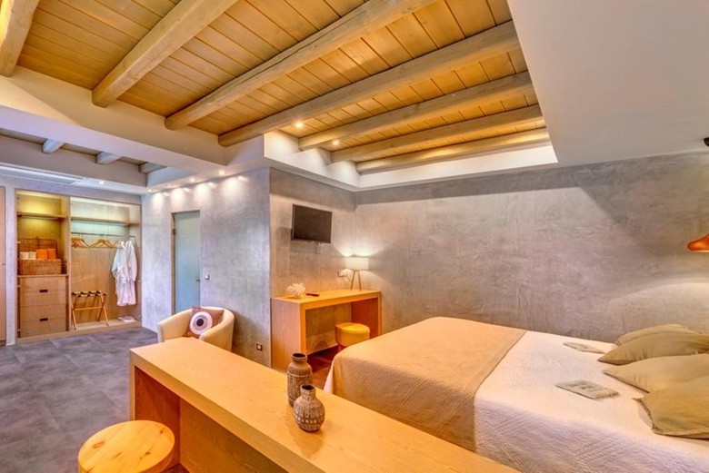 Hotel Nissaki Beach