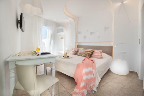 Spiros Hotel