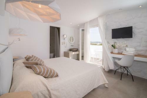 Spiros Hotel