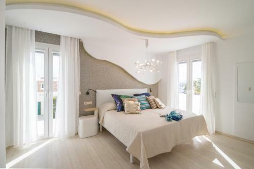 Spiros Hotel