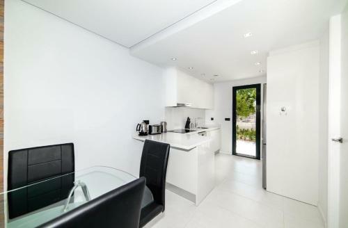 Mil Palmeras Apartment Sleeps 4 Pool Air Con Wifi
