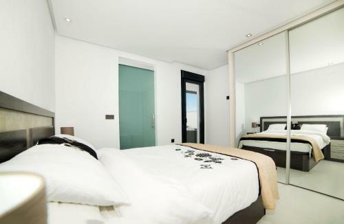Mil Palmeras Apartment Sleeps 4 Pool Air Con Wifi