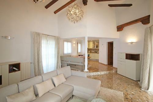 Villa Marquesa Gu 6p