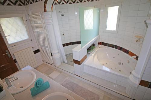 Villa Marquesa Gu 6p