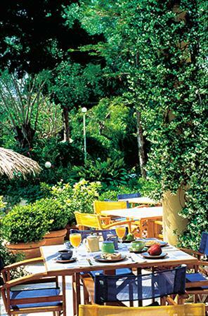 Hotel Dionysos