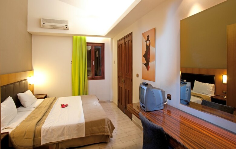 Hotel Pefkos Beach