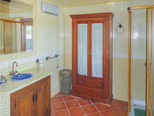 Four-bedroom Holiday Home In El Gastor