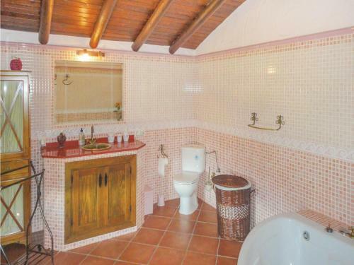 Four-bedroom Holiday Home In El Gastor