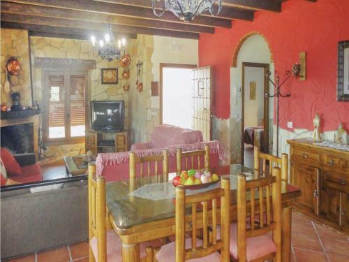 Four-bedroom Holiday Home In El Gastor