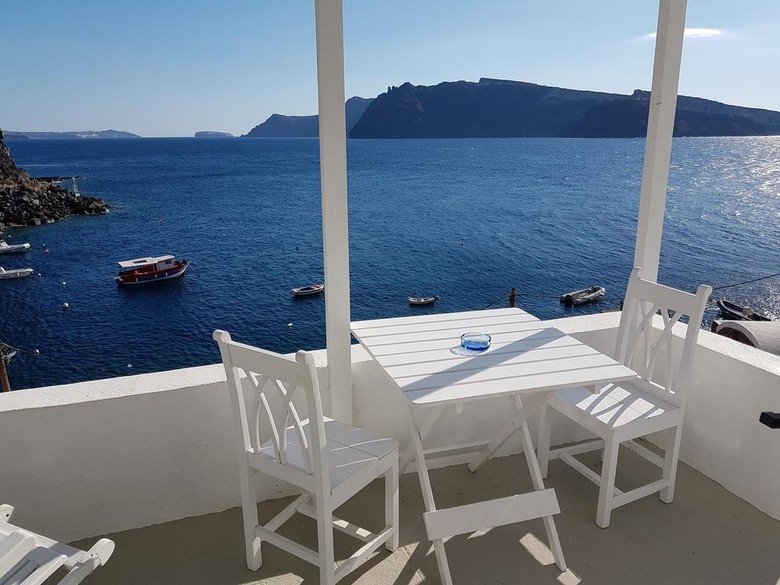 Hotel Amoudi Villas