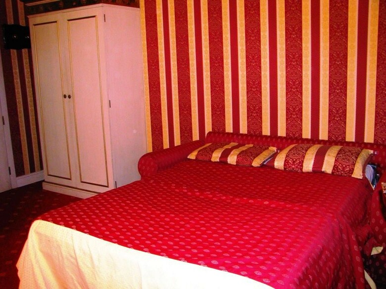 Hotel Belle Epoque
