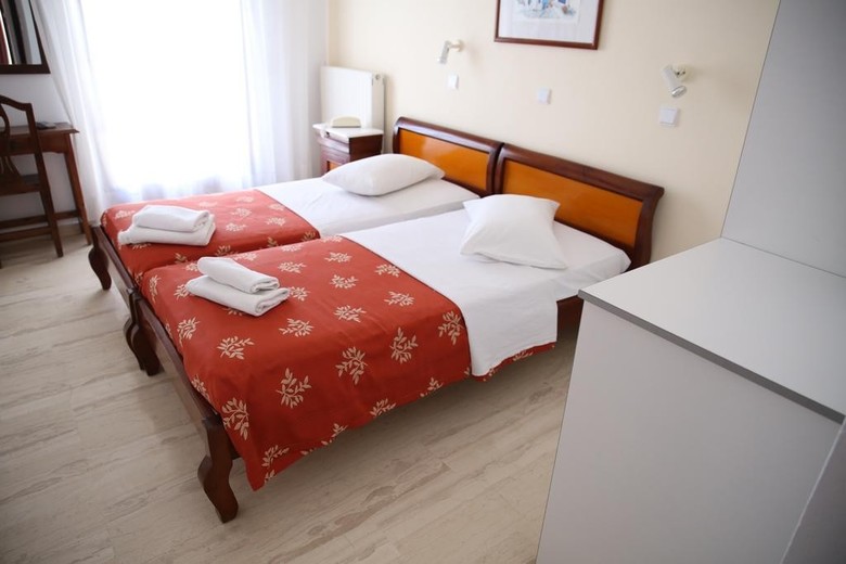 Hotel New Haroula
