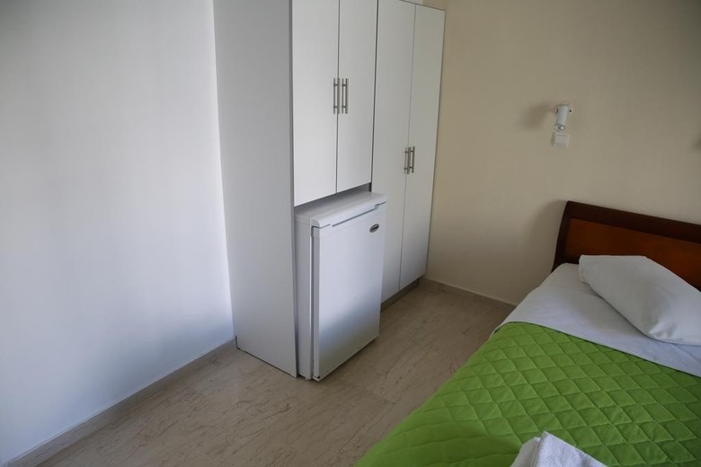 Hotel New Haroula