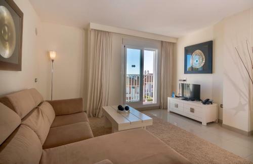 Luxury Two Bed Apartment In Cortijo Del Mar