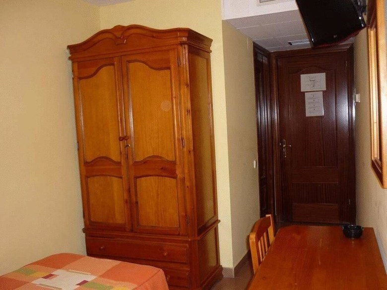 Hostal Pensio La Creu
