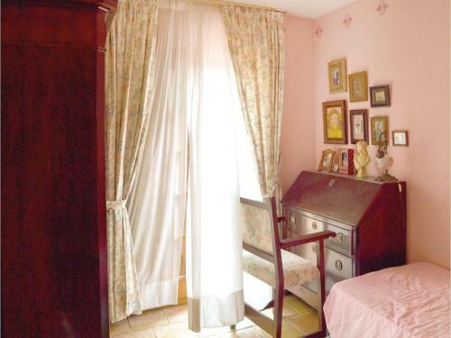 Four-bedroom Apartment In Faro De Cullera