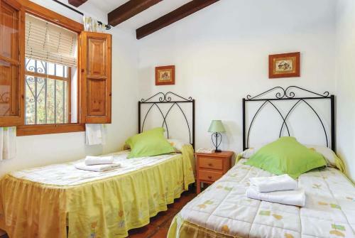 Coria Del Rio Villa Sleeps 5 Air Con Wifi