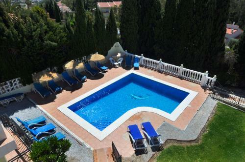 Fuengirola Villa Sleeps 15 Pool Air Con Wifi
