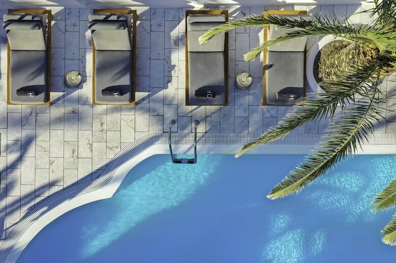 Hotel Strogili