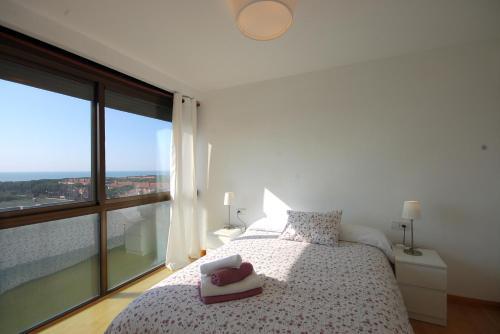 Lets Holidays Apartment - Gav� Mar