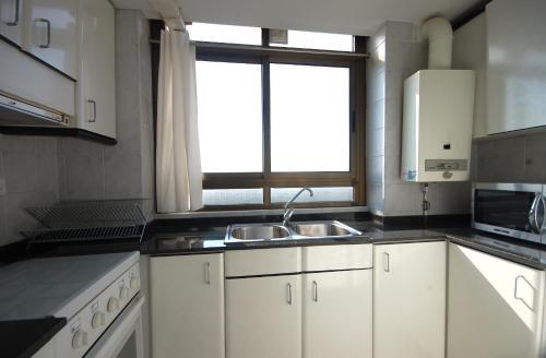 Lets Holidays Apartment - Gav� Mar