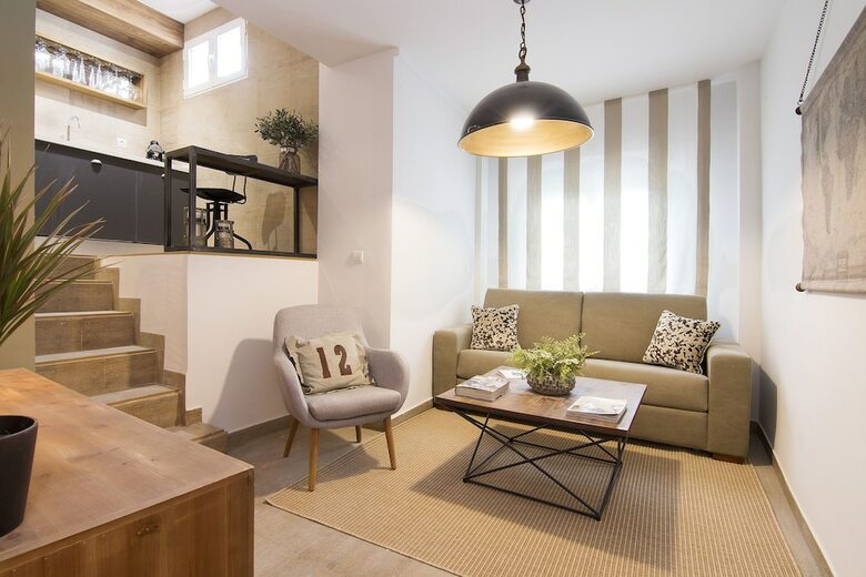 Chezmoihomes Cathedral Apartment