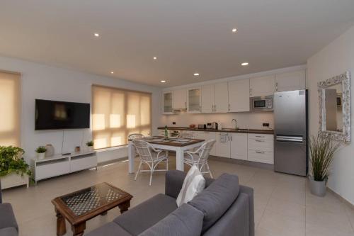 Apartamento El Medano 2 - Two Bed With Unlimited Wifi Internet