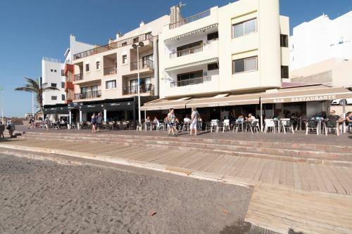 Apartamento El Medano 2 - Two Bed With Unlimited Wifi Internet