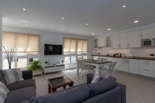 Apartamento El Medano 2 - Two Bed With Unlimited Wifi Internet
