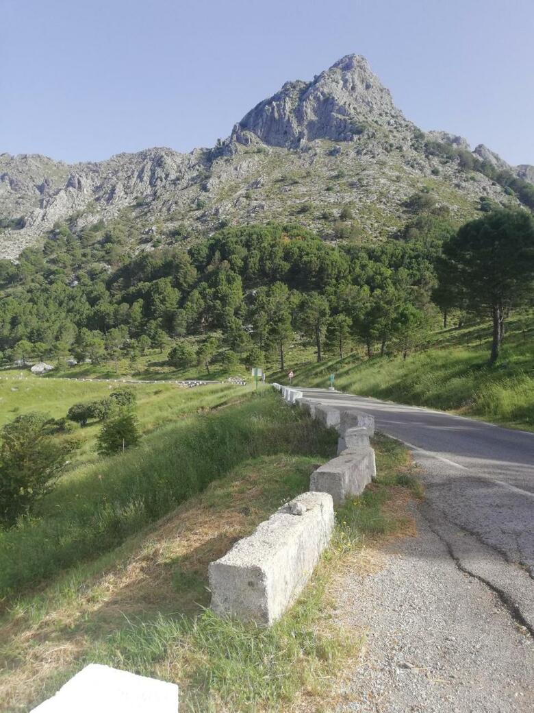 Agroturismo Alojamiento Rural Tassone