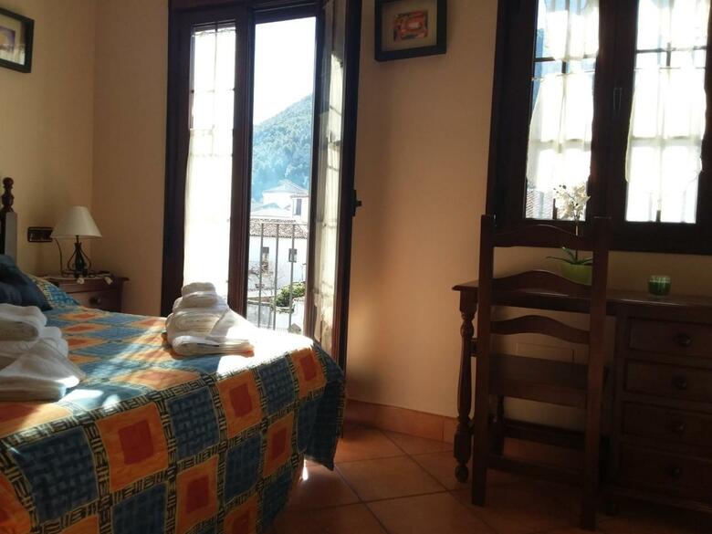 Agroturismo Alojamiento Rural Tassone