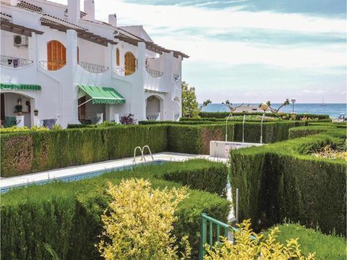 Three-bedroom Holiday Home In L`hospit. De L`infant