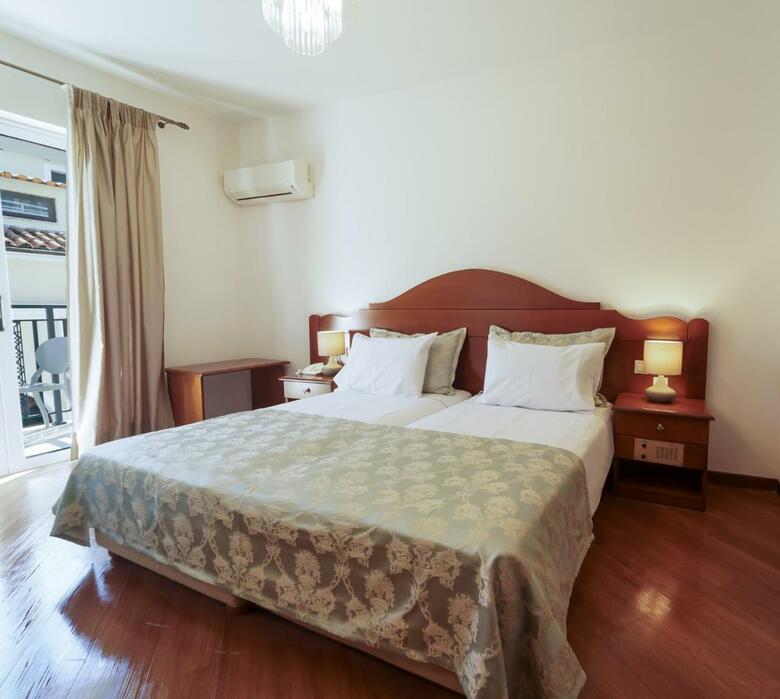 Diana Hotel