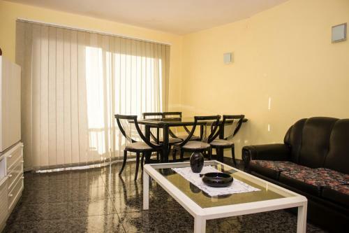 Napoles Apartments