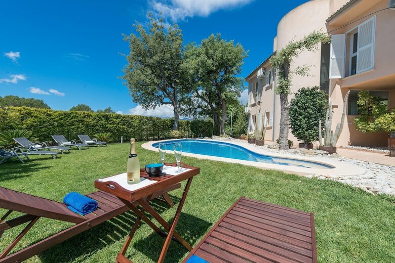 Villa Talaiot 25