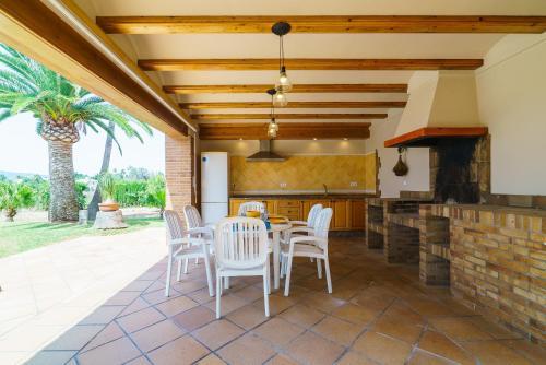 Villa Cantallops