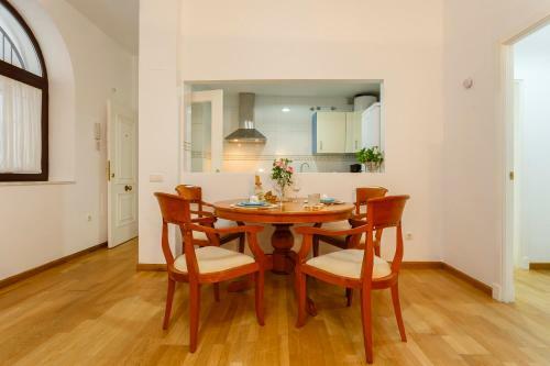 Plateros Home City Center Surthy Apartments
