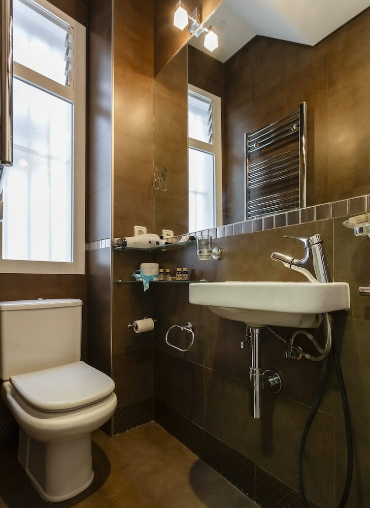 Villamarta Studio City Center Surthy Apartments